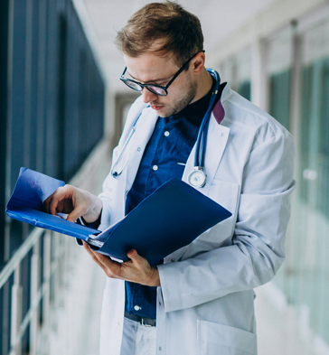 دکتر علی صادقی