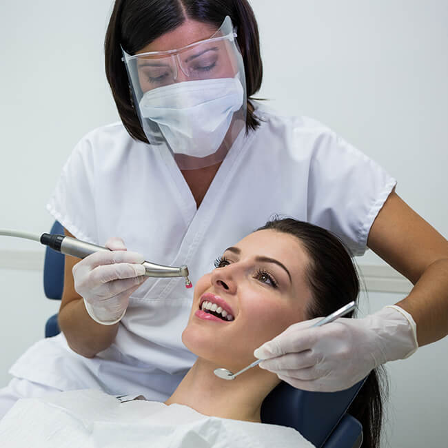 کلینیک آوادنت در شیراز